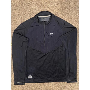 Nike Running Division Men’s Black Long Sleeve 1/4 Zip Pullover Top Sample
